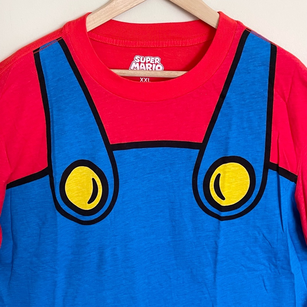 NEW Super Mario Bros Overall Red Blue Costume Graphic T Shirt Adult size 2XL - Picture 5 of 9